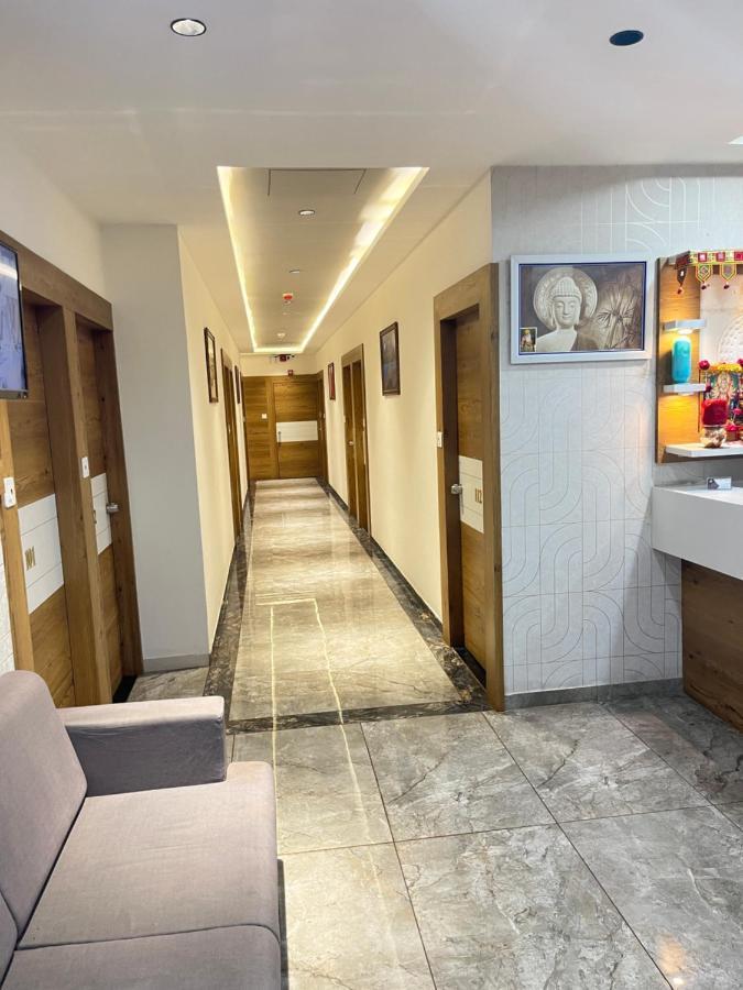 Hotel Md Residency Anand Exterior photo